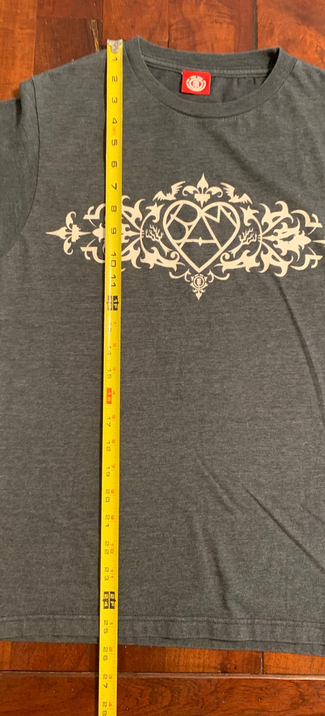 Vintage 2000's Bam Margera Element Skateboards T Shirt Size XS Heartagram