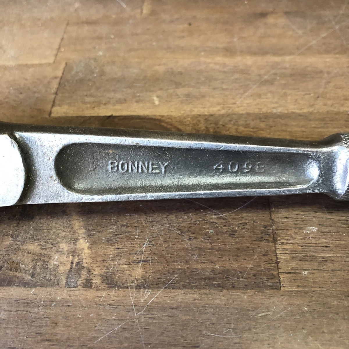 Bonney ratchet deals