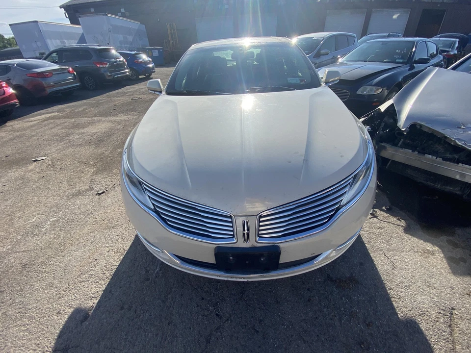 Used Left Quarter Glass fits: 2015 Lincoln Mkz Left Grade A - Image 2 of 4