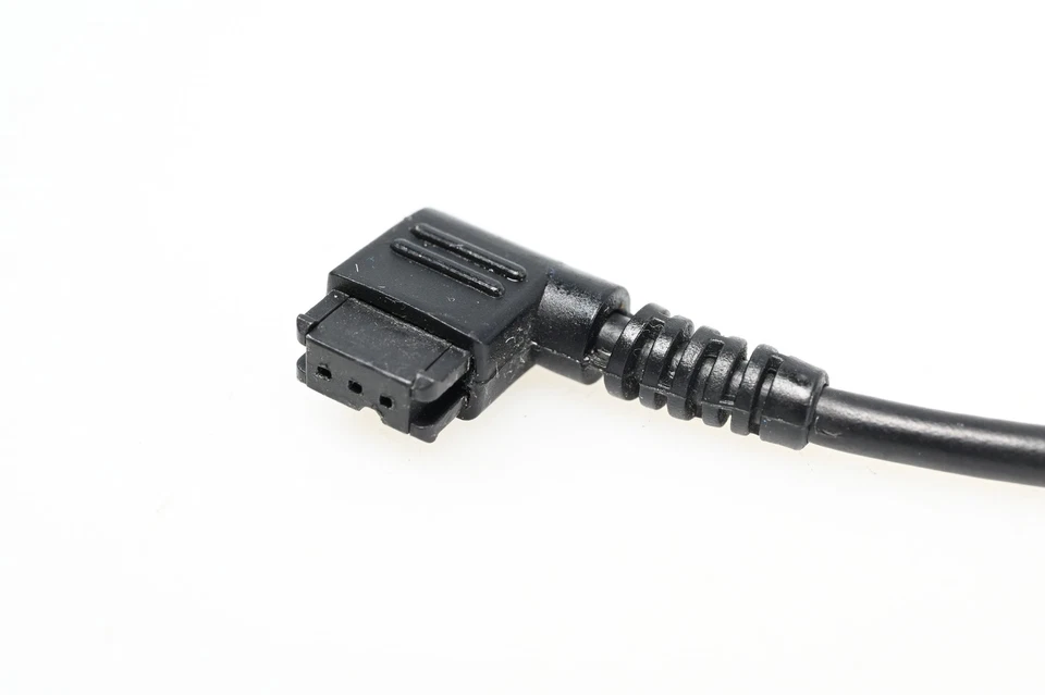 Minolta RC-1000 Long Wired Shutter Release Cable #G145 - Image 2 of 4