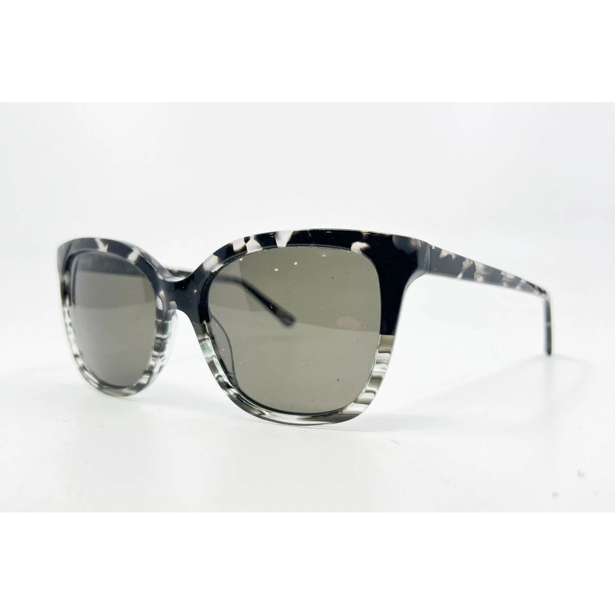 XOXO Key Largo Tortoise Frame Polarized Grey Gradient Lens Sunglasses w/ Case XOXO Polarized Sunglasses for Women for sale | eBay main image 2