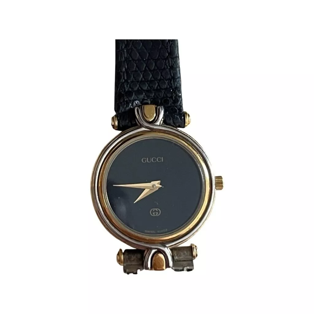 Montre GUCCI authentique vintage série 4500L.