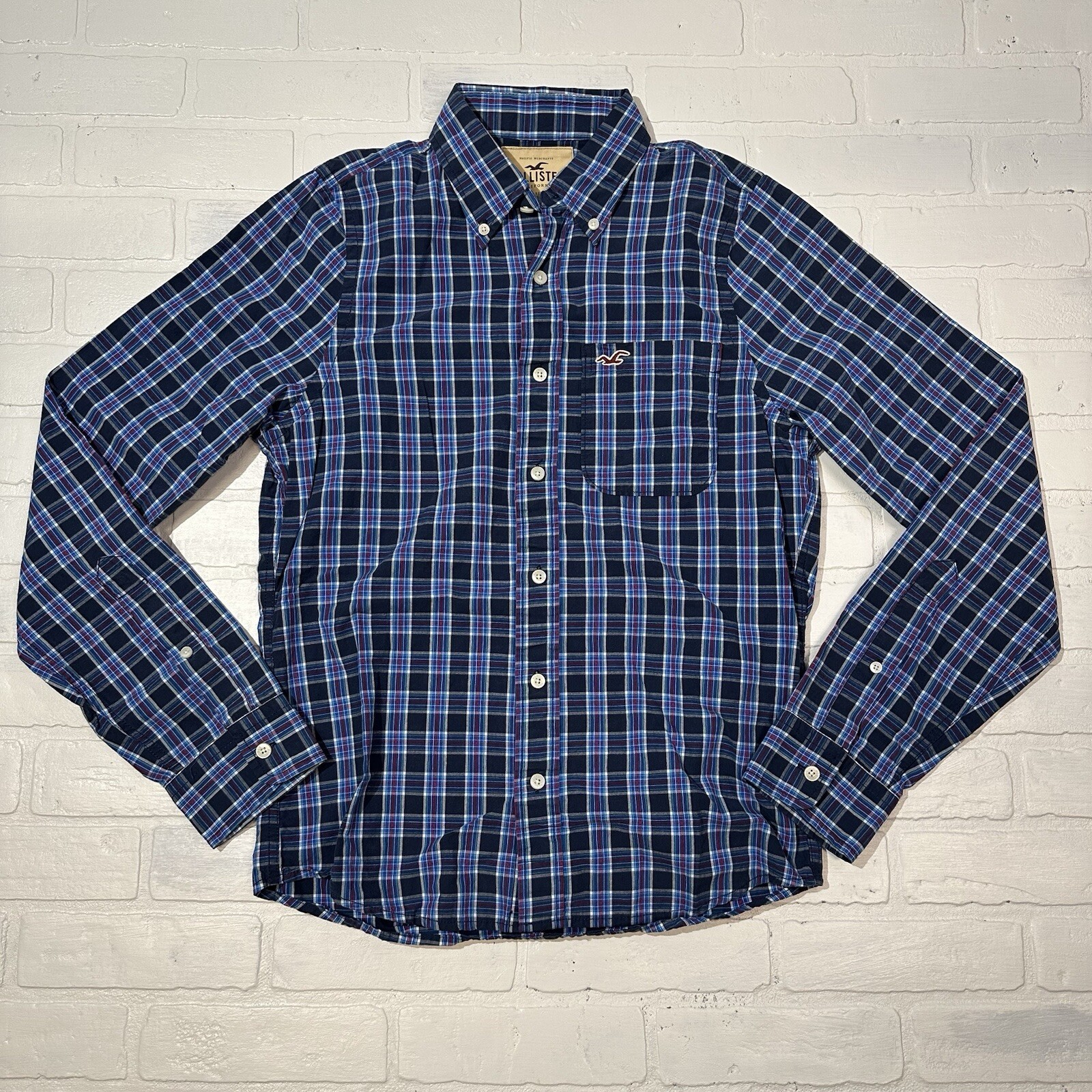 Hollister Men's Medium Blue Plaid Button-Up Preppy Long Sleeve Shirt