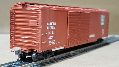 Life-Like P2K - HO Canadian National (CN) 50' Double Door Auto Box Car #599003 - Picture 8 of 15