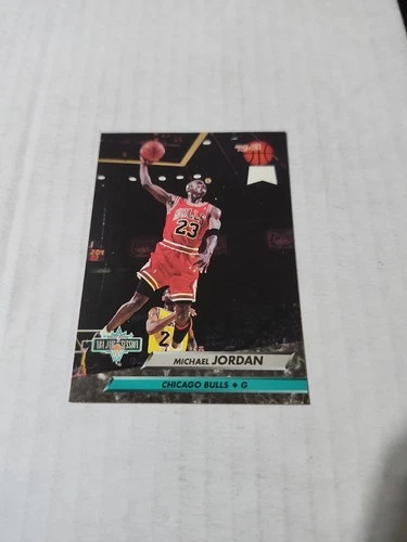 1992-93 Ultra Michael Jordan # 216 Missing Foil Error