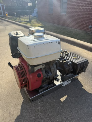 #ad Gas Pressure Washer Honda GX340 engine w Interpump WS131 4.2GPM Working Flooded $300.00