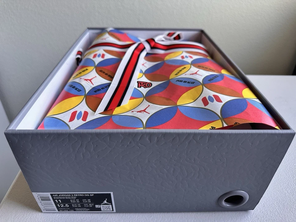 Talla 11 - Air Jordan 3 Retro Seoul 2.0 Foto 3 de 4