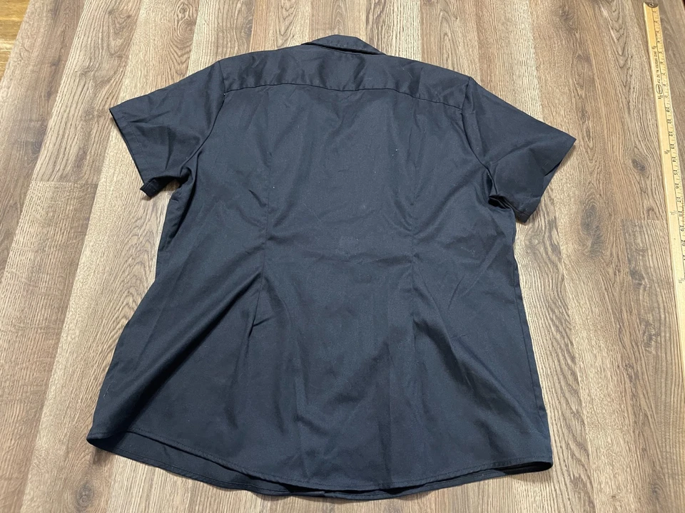 Camisa Dickies, Para Mujer Talla XL, Negra Manga Corta Camisa Abotonada Camisa de Trabajo Foto 2 de 4