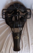 Black Pre Owned Pro Team Catcher/Umpire Mask with Throat Guard