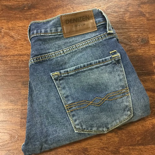 Straight Leg Blue Denim Jeans 