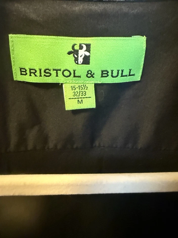 Camisa para hombre Bristol & Bull negra manga larga mediana con botones Foto 2 de 3