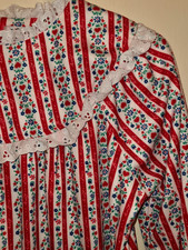 Lanz Of Salzburg Girls Gown Sz 10-12 Flannel Red White Floral Stripe