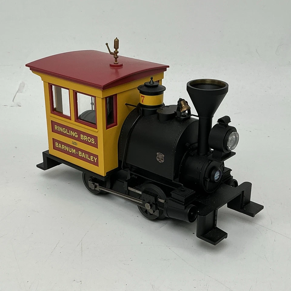 K-Line O Gauge 6-21230 Ringling Bros. Die Cast Porter 0-4-0Steam Locomotive No.7 - Image 3 of 4