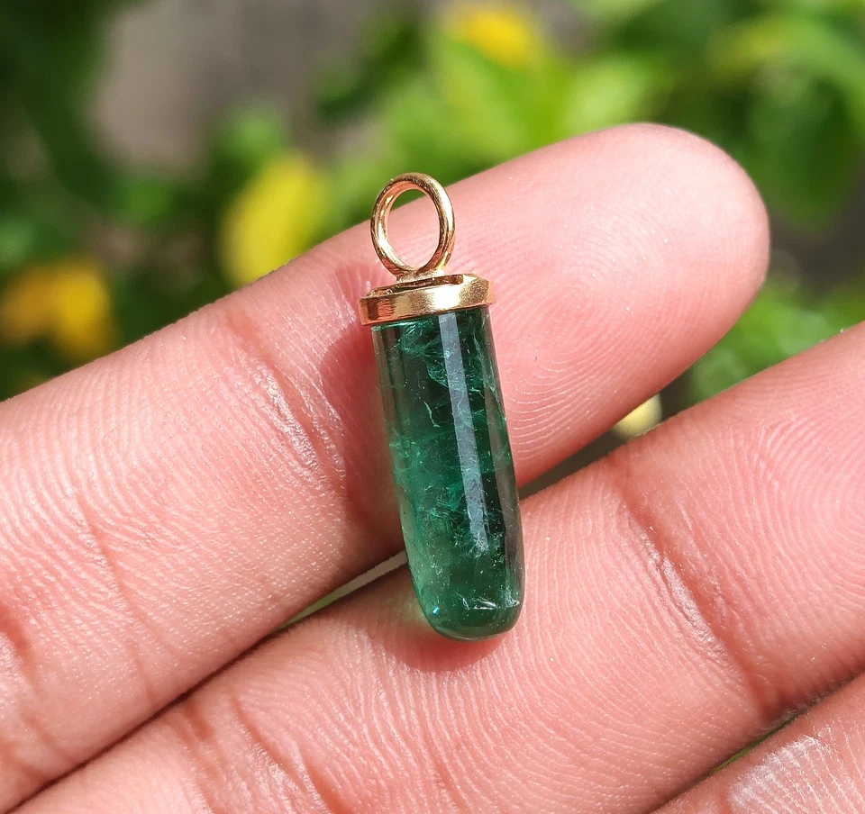 Pencil Emerald Charm Pendant 18k Solid Gold Charm Handmade Neckless Pendant - Image 2 of 4