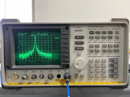 Analizador de espectro Agilent Keysight 8565E 9KHz - 50GHz con módulo 85620A_1393 - Imagen 11 de 21
