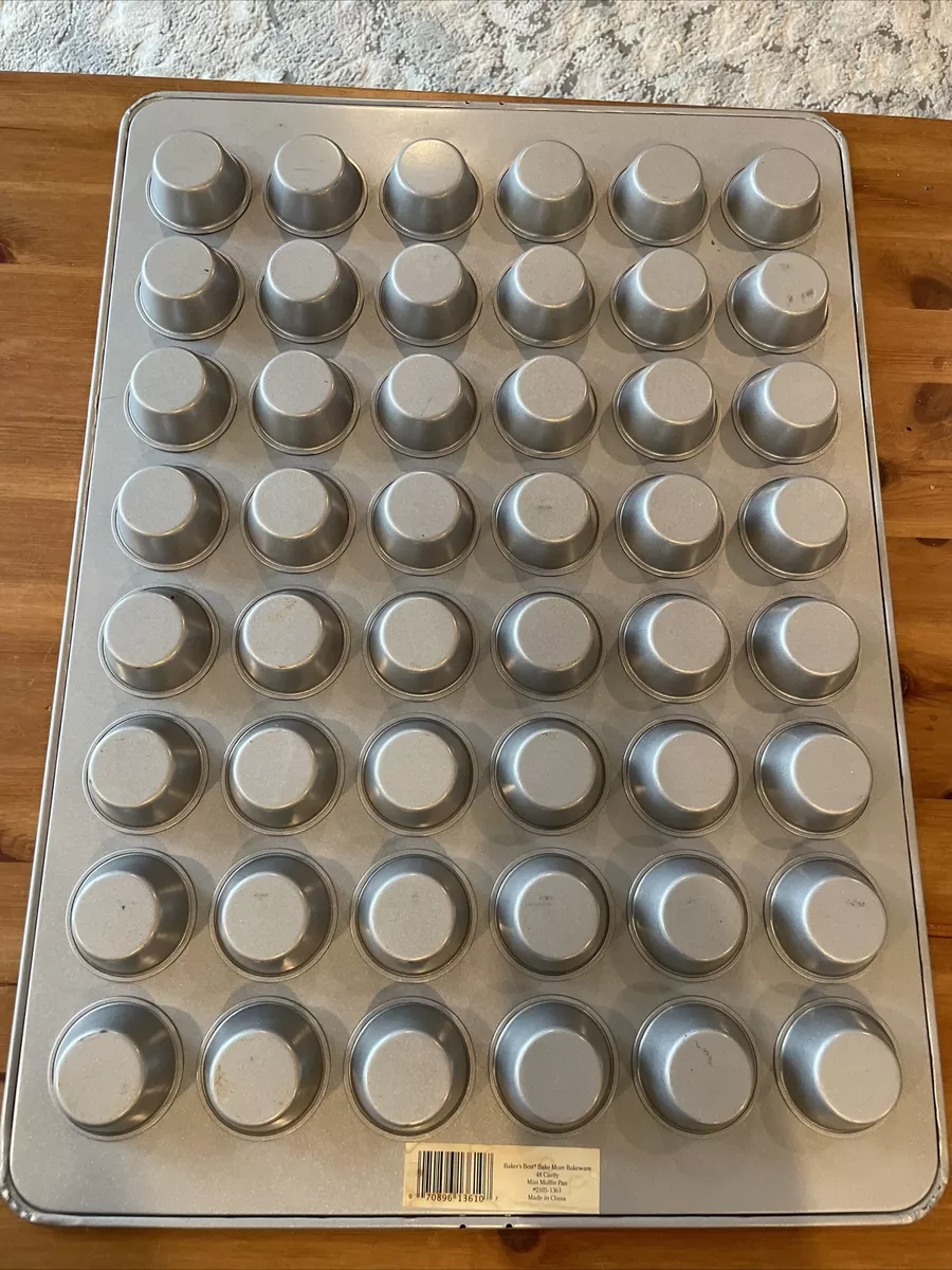 Wilton 48 Cavity Muffin Pan - Each