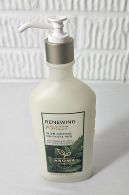 BATH & BODY WORKS AROMA RENEWING FOREST MOISTURIZING BODY LOTION 6.5 FL OZ NEW