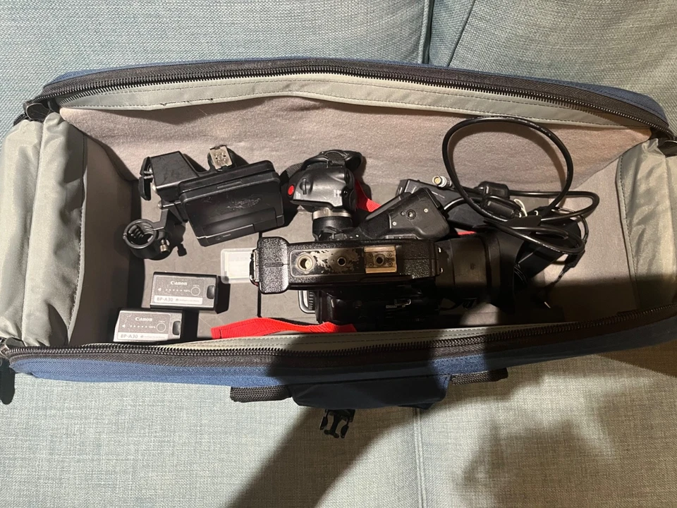 Canon C300 mkII Video Camera & kit - w/cards, batteries & bag - Image 4 of 4