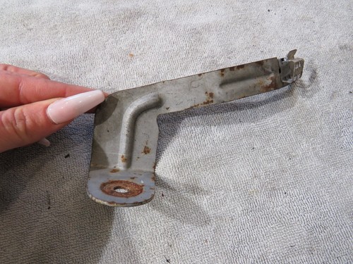 VW Touran 1T Halter Lambdasonde 1K0971500 Halterung