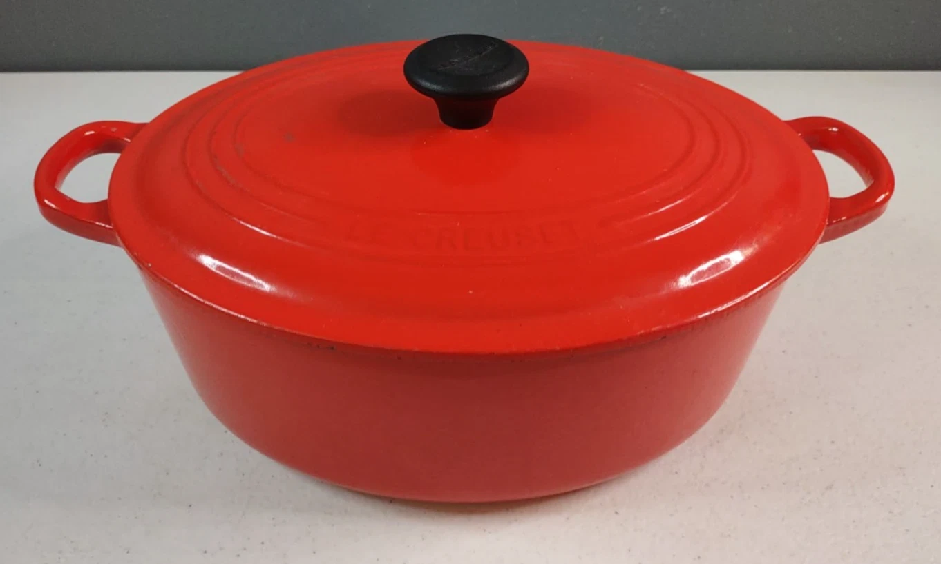 Vintage Le Creuset 27 Red Cast Iron Oval Dutch Oven & Lid Made in France