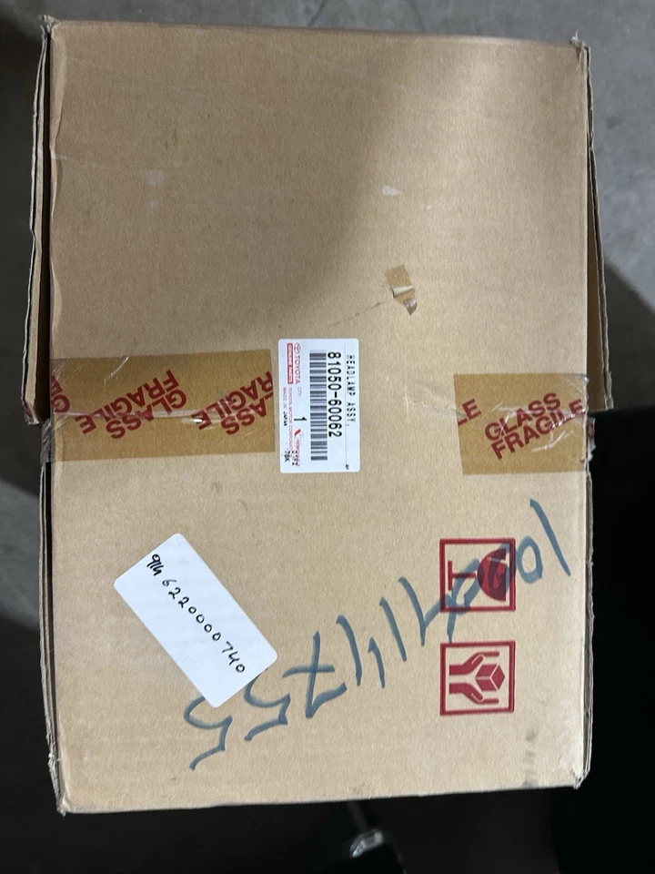 Faro delantero izquierdo se adapta a Toyota Land Cruiser FJ100 1998-2004 Foto 3 de 3