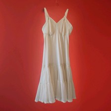 Vintage Cream Ivory Full Slip Dress w/ Lace Trim Tiered Ruffle Flounce Mesh Hem