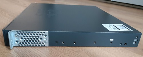 Cisco Catalyst WS-C2960X-24PS-L PoE+ Switch 24-Port + 10Gbit SFP-Modul - Photo 4/9
