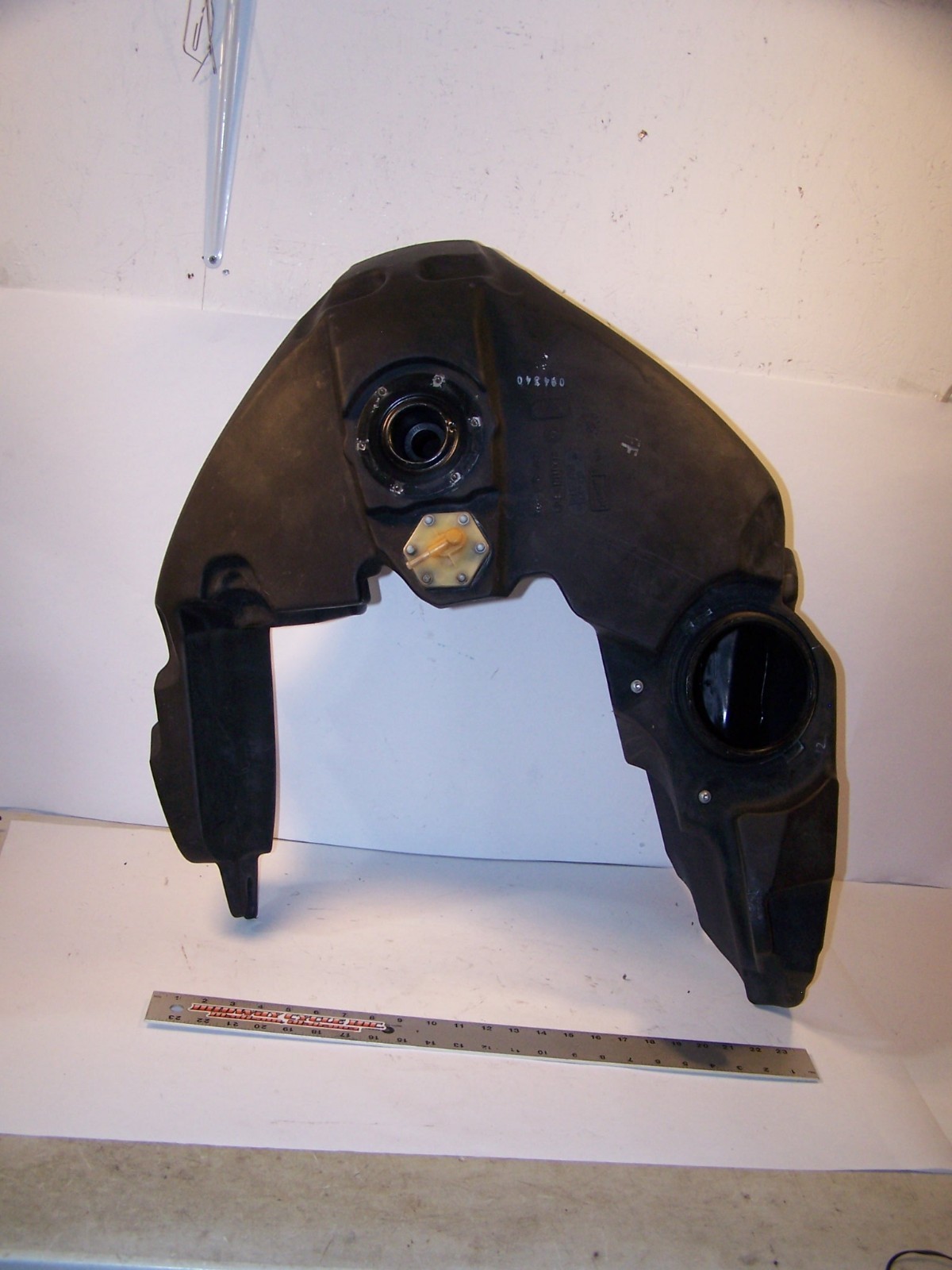 BMW R1200RT FUEL GAS PETROL TANK RESERVOIR 16117699595 R 1200 RT 1200RT 2006 lm eBay