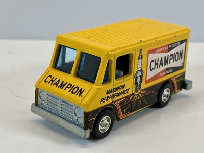 hot wheels delivery van