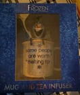 FROZEN/DISNEY 2024 BROADWAY MUSICAL CERAMIC COFFEE/TEA INFUSER OLAF MUG-NIB — photo 1