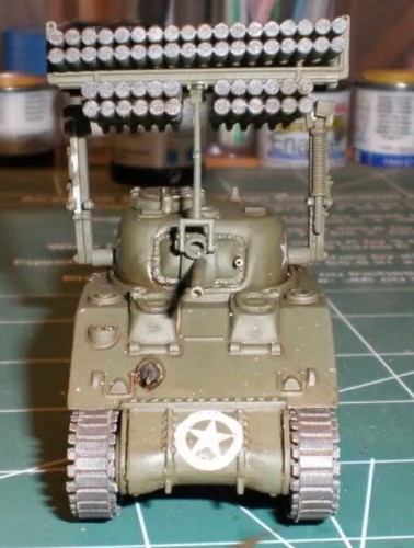 NEU Airfix 1/76 M4 Sherman Tank Calliope Raketenwerfer - Bild 12 von 20