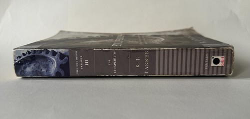 K. J. PARKER The Engineer Trilogy - Books 1-3 | 2007 Orbit Trade Paperback LOT - Bild 16 von 20