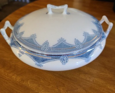 Antique J&G Meakin Ipswich Blue Covered Vegetable Dish Blue Design Gold Trim 8''