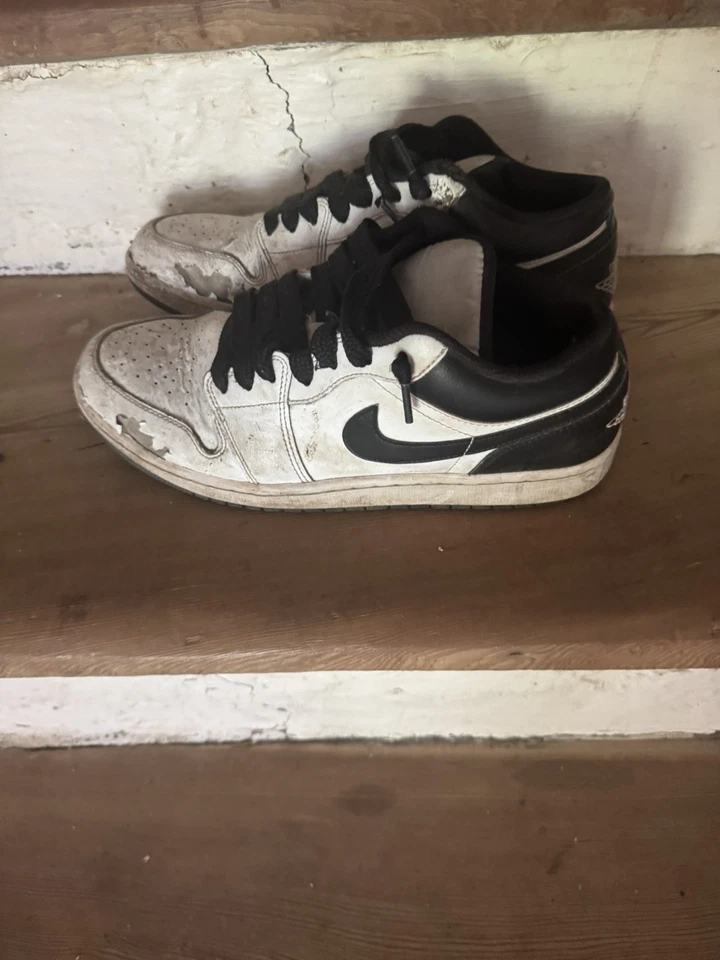 Nike Air Jordan 1 Low, foto 1 di 4