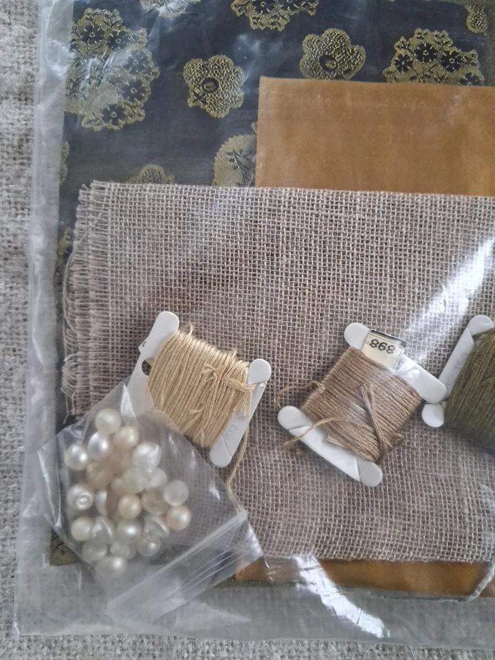 EMBROIDERER's GUILD DOODLE PACK Unlabelled Brand New - Image 2 of 4