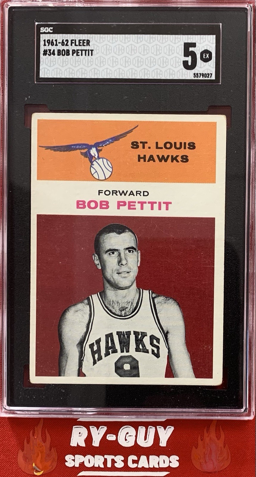 1961-62 FLEER BOB PETTIT #34 SGC 5