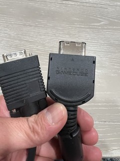 Official GameCube Component cable modified for VGA connection for CRT monitors
