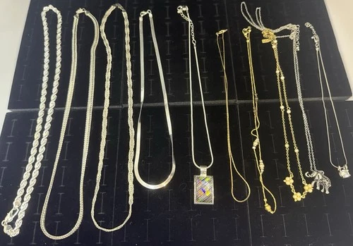 Costume Jewelry Necklace Lot Of 10 Vintage To Recent Gold Tones & Silver Tones