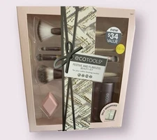 EcoTools Festive And Flawless Beauty Kit Set Of 6 Pieces Self-Wrapping 