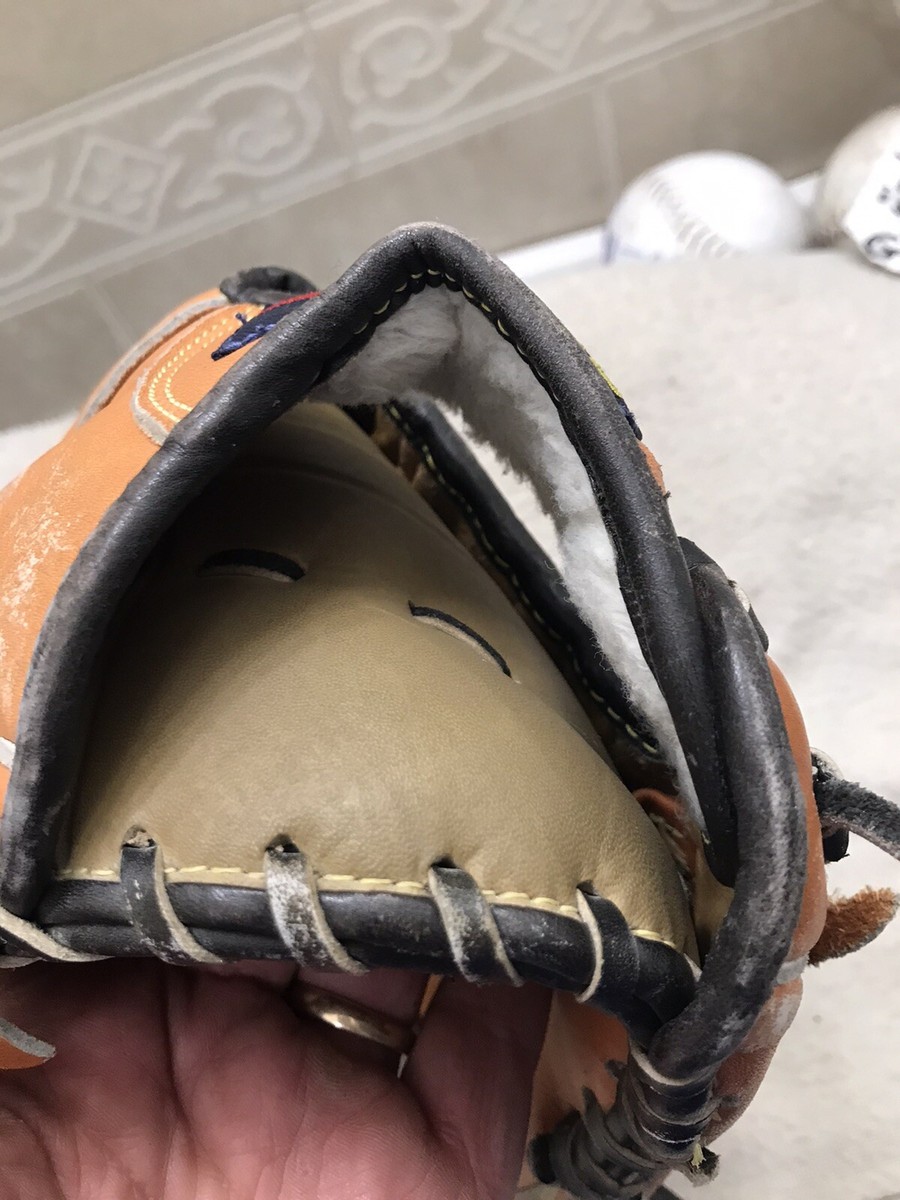 Mizuno Supreme MZS-1313 Barely Used 13” Trapeze Baseball Glove