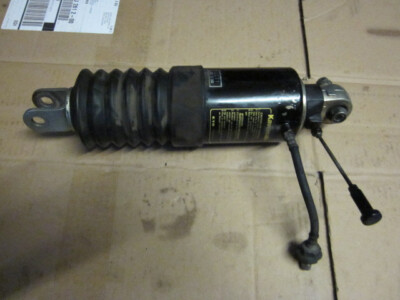 KAWASAKI GPZ 1100 UT ZXT10A/B 1983-87 FEDERBEIN STOßDÄMPFER HINTEN guter Zustand