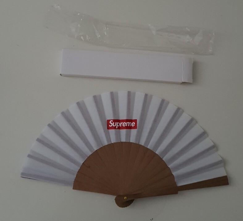 Supreme sasquatch fabrix 扇子 folding fan 【公式通販】