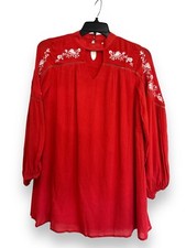 Paper Crane Coral Floral Embroidered Long Sleeve Keyhole Peasant Boho Top S NWT
