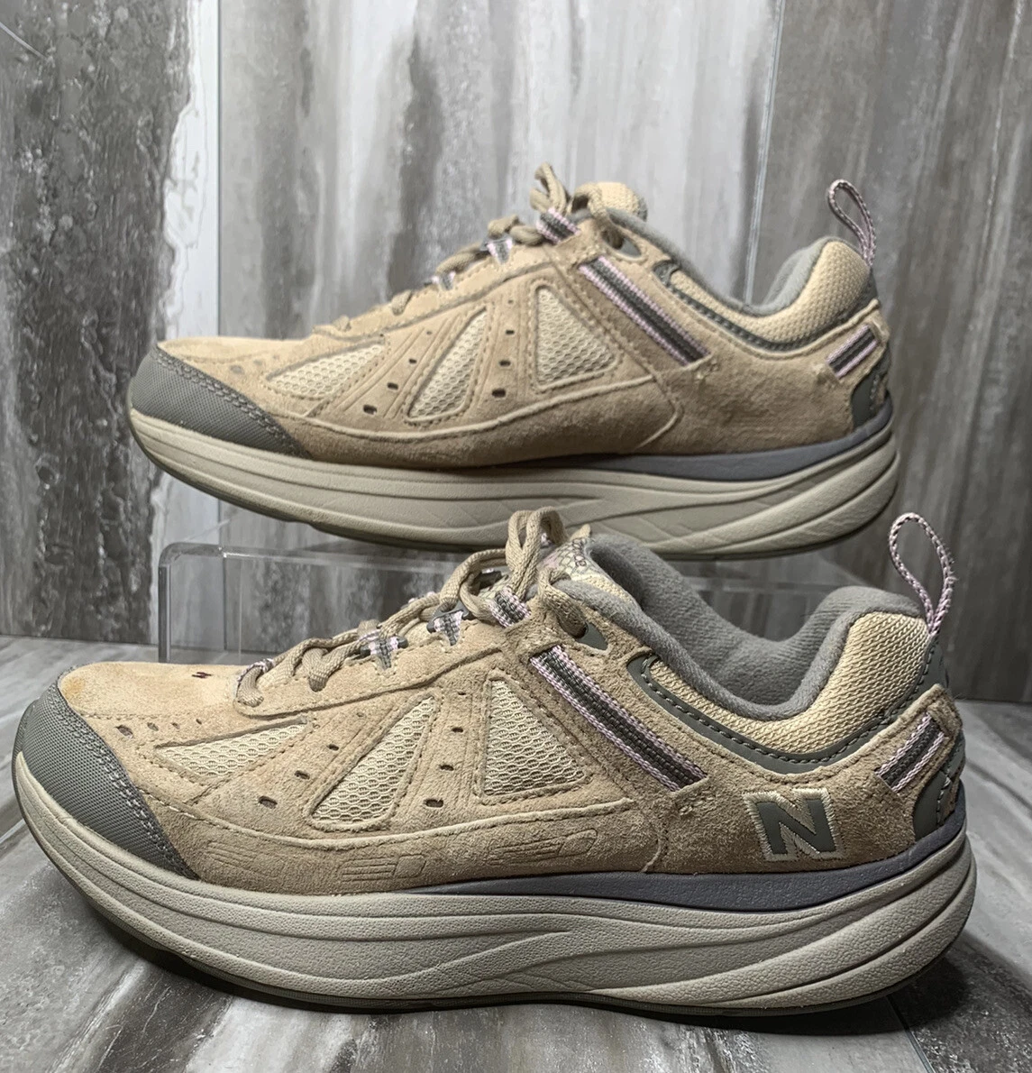 New Balance Rock Tone Womens 1645 WW1645TP Beige Running Shoes Sneakers Size 9