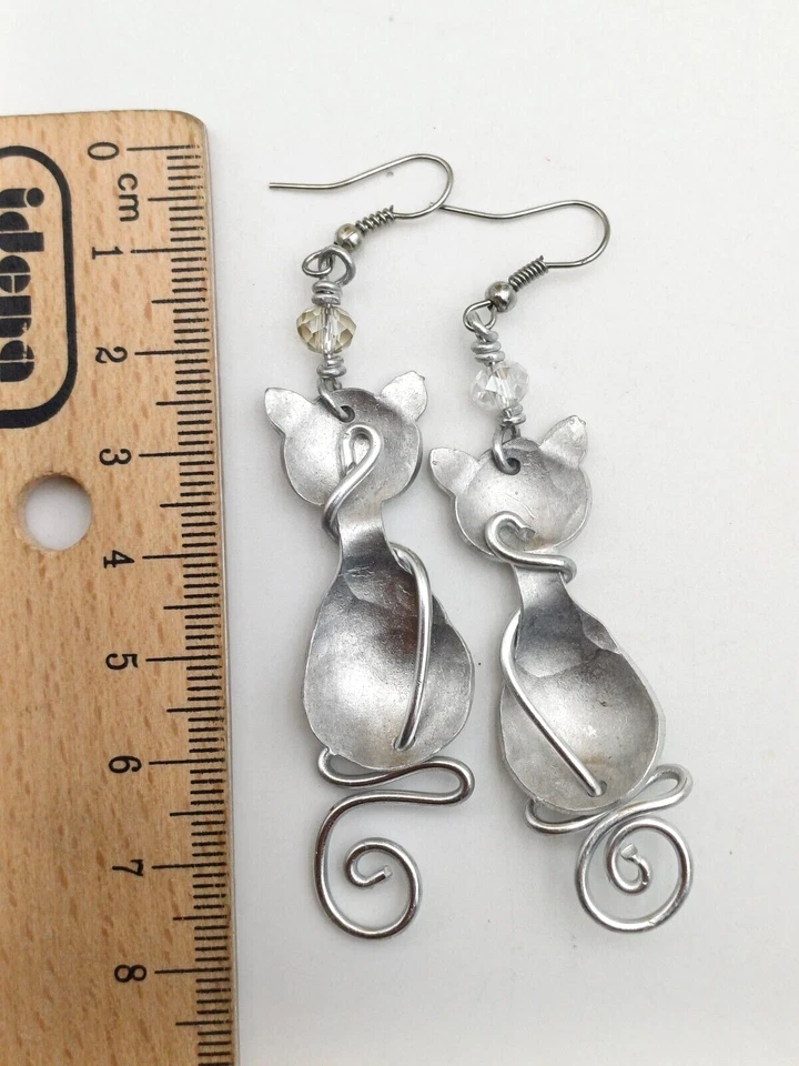 ORECCHINI ALLUMINIO RICICLATO - PENDENTE GATTO - Immagine 2 di 4