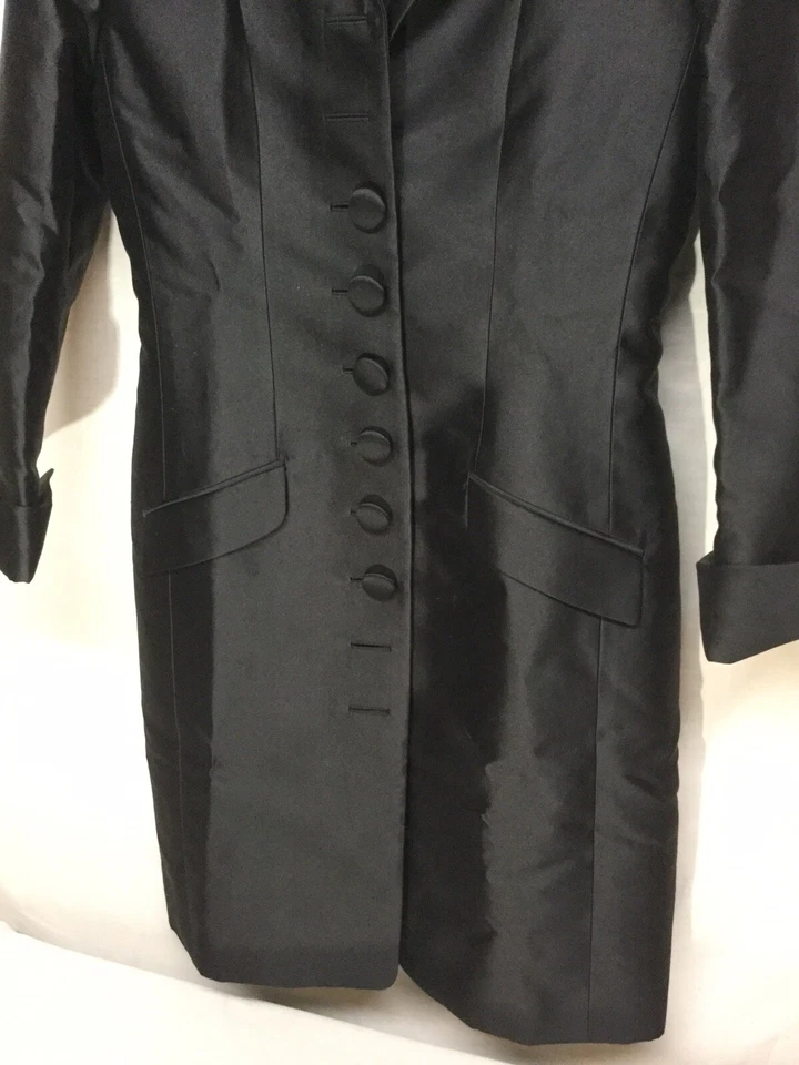NWT Dara Lamb Haute De Gamme Black Evening Coat Size 2  Original Price $3,150 - Image 2 of 4