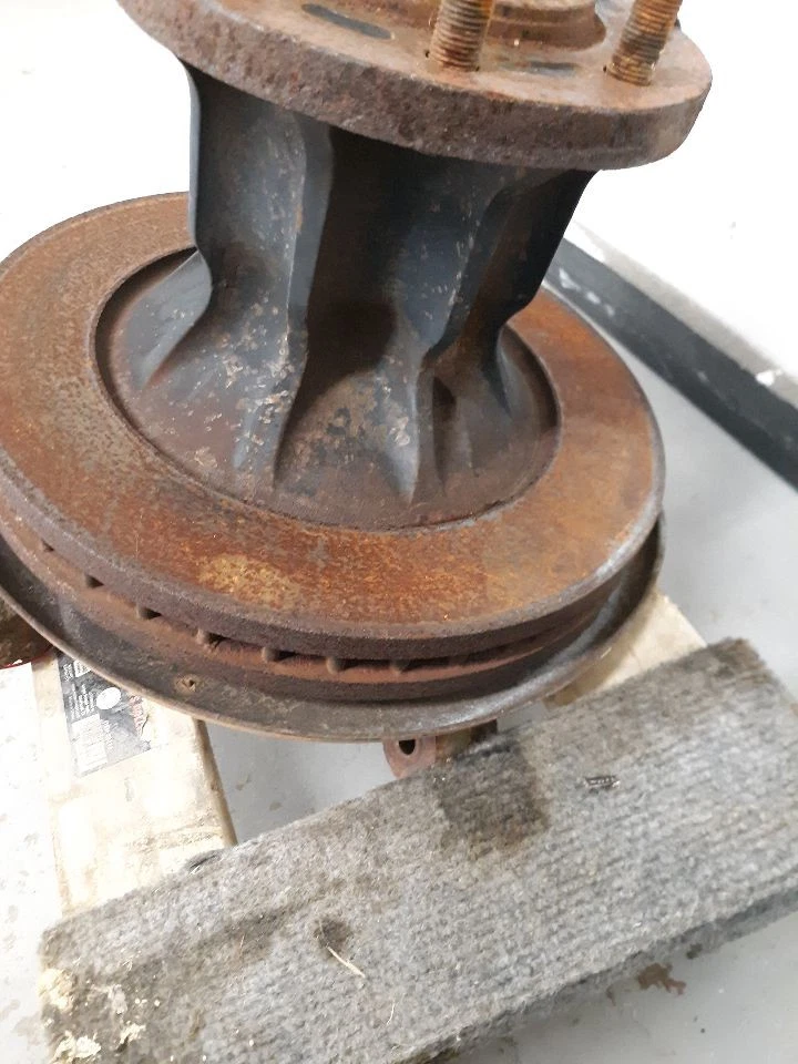 Husillo/nudillo delantero del conductor 7700 PBV compatible con furgoneta 96-02 Express 2500 69971 Foto 4 de 4