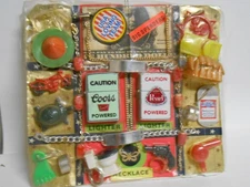 Vintage Vending Machine Display Lighters keychain jewelry Coors Budweiser Pearl