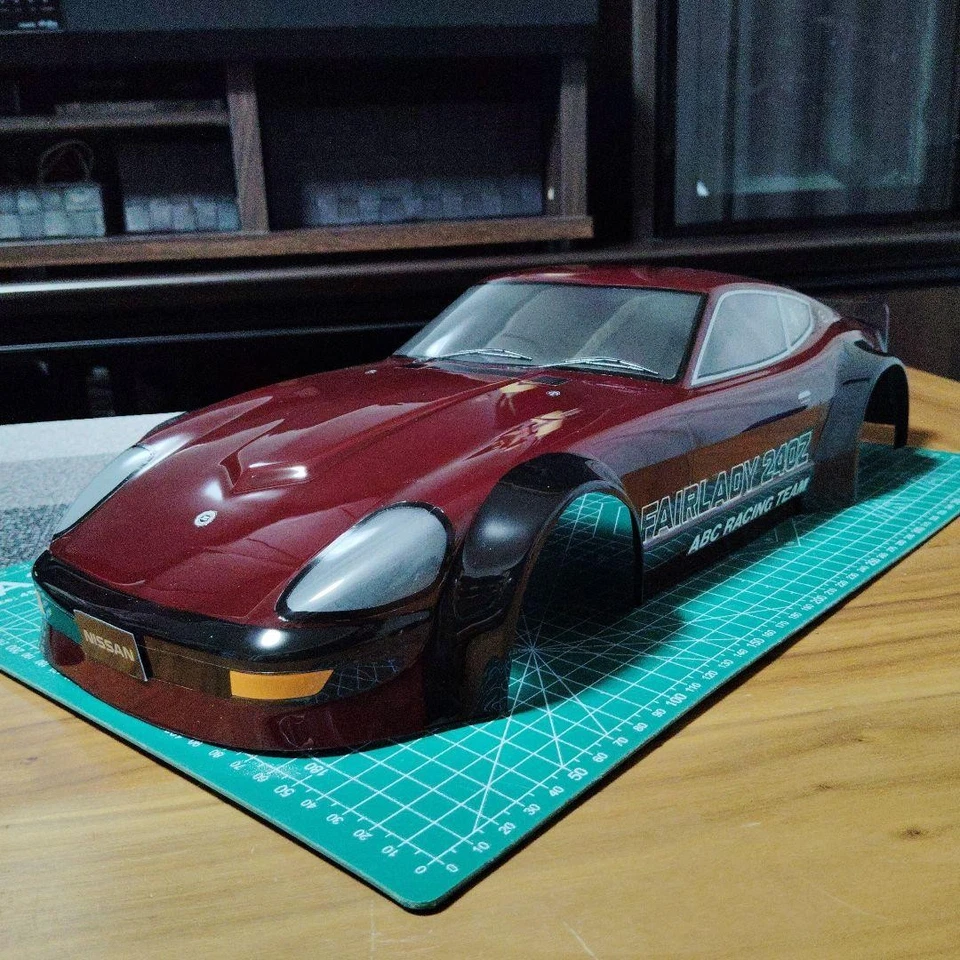 1/10 Nissan 240 Z Maroon Color Spare Body with Chrome Wheels - Image 3 of 4