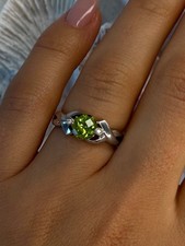 925 Sterling Silver Peridot  Beryl Ring Size 6